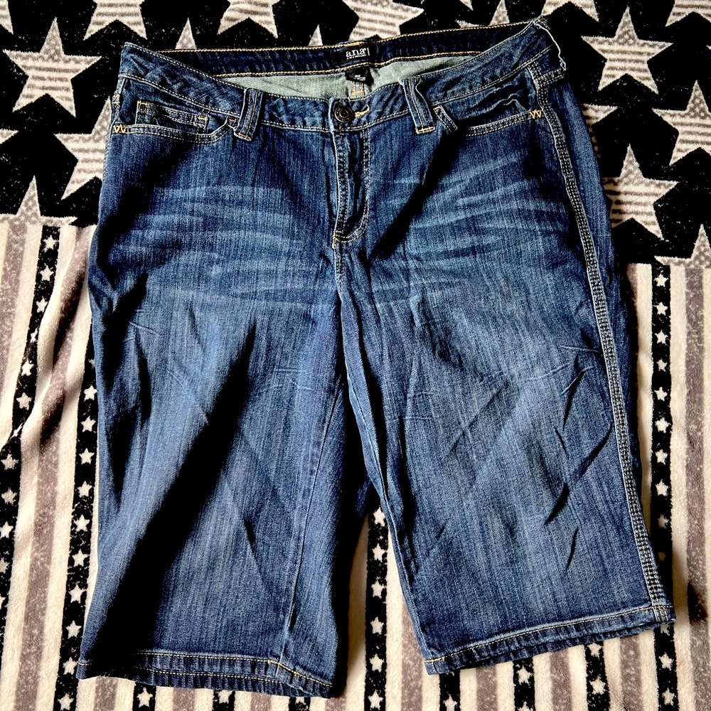 Women’s capris
